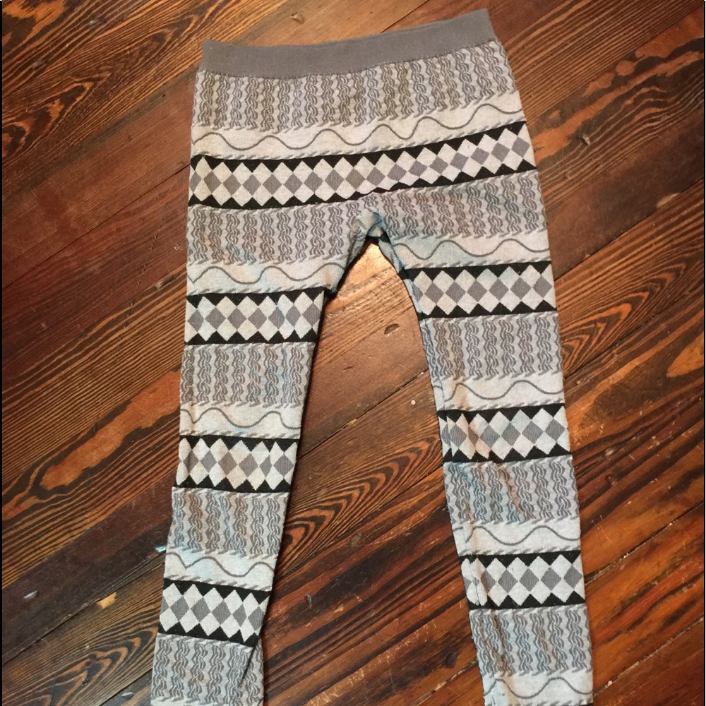 Used gray leggings by faded glory